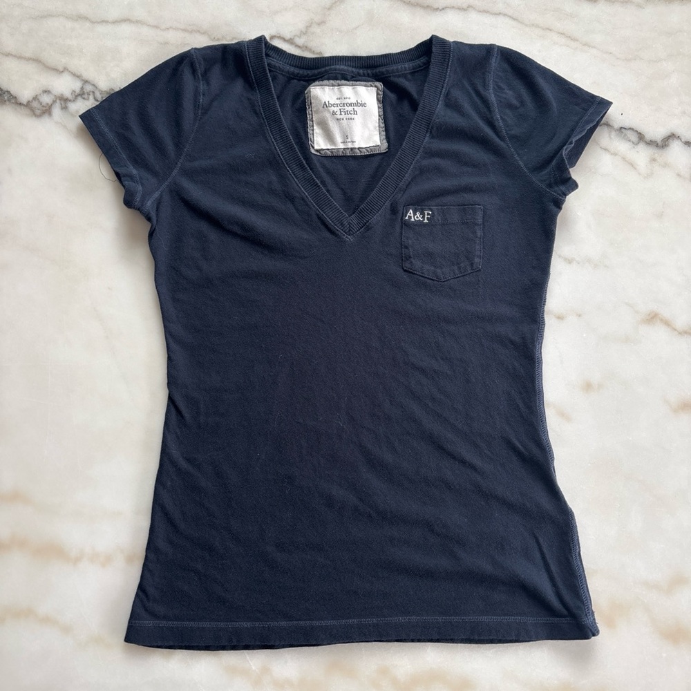 Vintage Abercrombie & Fitch Navy Blue Baby Tee Y2K VNeck Pocket T-Shirt Size S